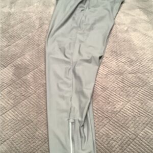 Kenneth Cole lightweight water repellent pants. 451